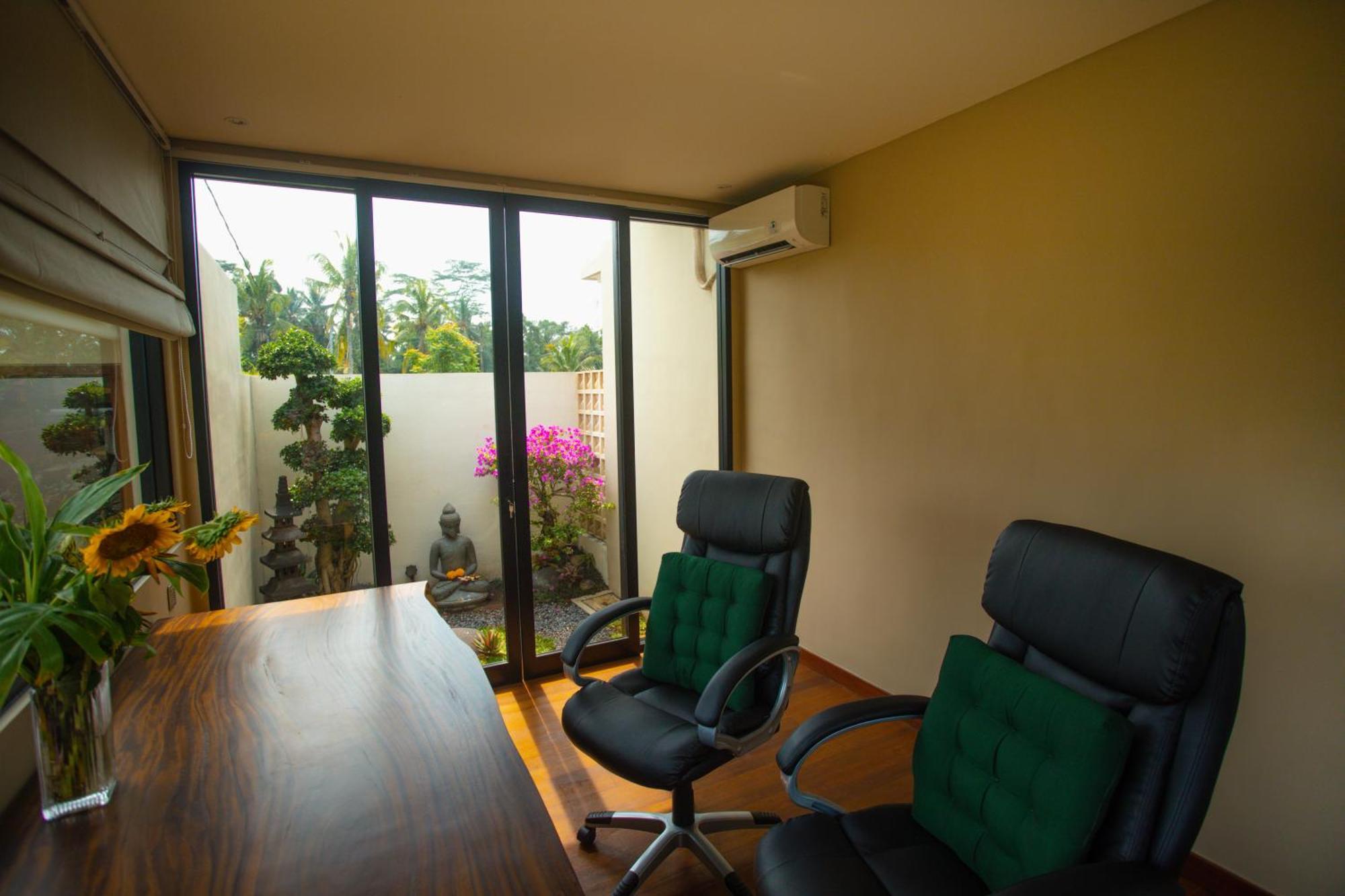 Adi Laxmi Villa Ubud Bagian luar foto